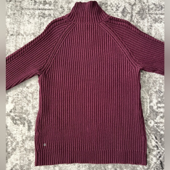 Lululemon Bring The Cozy Turtleneck - Picture 7 of 8